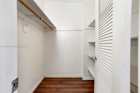 Купить кондоминиум в Санни-Айлс-Бич, Флорида 2 спальни, 141.68м2, № 2362987 - фото 28