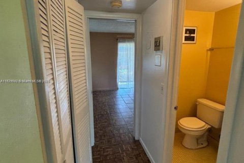 Copropriété à louer à West Palm Beach, Floride: 1 chambre, 60.01 m2 № 1764033 - photo 8