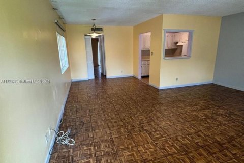 Copropriété à louer à West Palm Beach, Floride: 1 chambre, 60.01 m2 № 1764033 - photo 11
