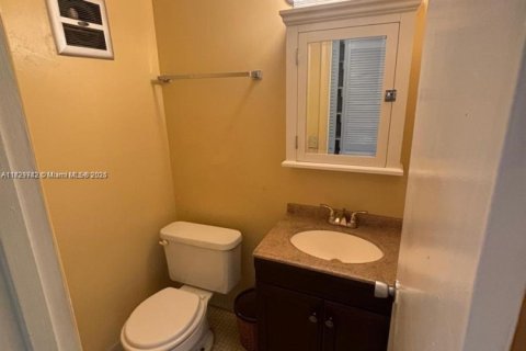 Copropriété à louer à West Palm Beach, Floride: 1 chambre, 60.01 m2 № 1764033 - photo 9