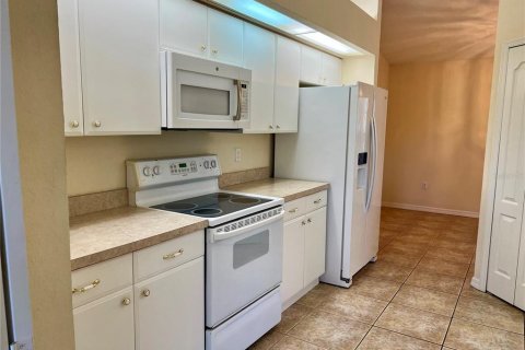 Appartement à louer à Port Charlotte, Floride: 2 chambres, 104.7 m2 № 2092981 - photo 4