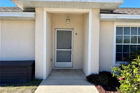 Appartement à louer à Port Charlotte, Floride: 2 chambres, 104.7 m2 № 2092981 - photo 2