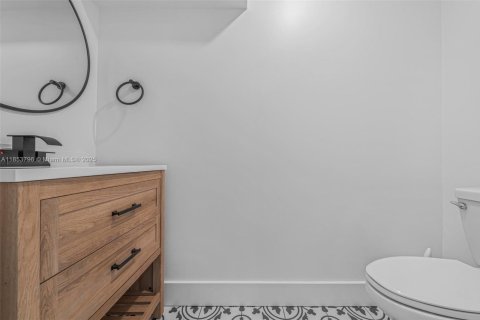 Adosado en venta en Miami, Florida, 3 dormitorios, 133.87 m2 № 1871859 - foto 15