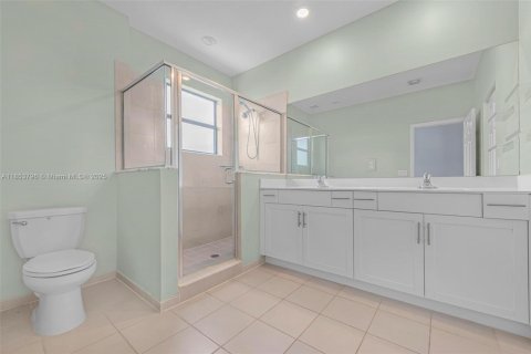 Adosado en venta en Miami, Florida, 3 dormitorios, 133.87 m2 № 1871859 - foto 21