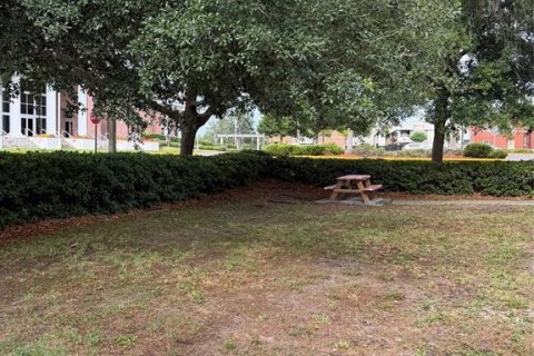 Immobilier commercial à vendre à Oviedo, Floride: 263.84 m2 № 2195146 - photo 4