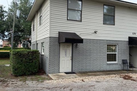 Immobilier commercial à vendre à Oviedo, Floride: 263.84 m2 № 2195146 - photo 2
