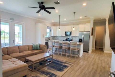 House in Port St. Lucie, Florida 4 bedrooms, 150.97 sq.m. № 2370263 - photo 14
