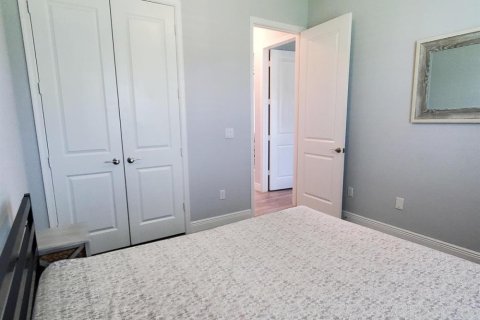 House in Port St. Lucie, Florida 4 bedrooms, 150.97 sq.m. № 2370263 - photo 27