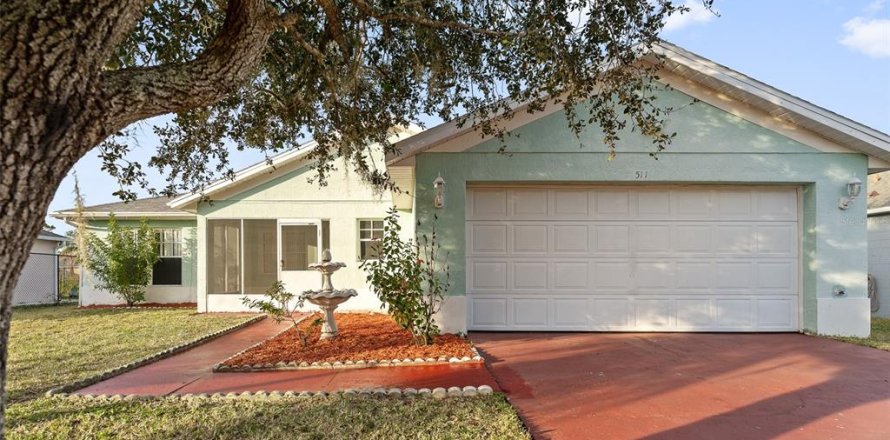 Villa ou maison à Kissimmee, Floride 3 chambres, 109.07 m2 № 1544611