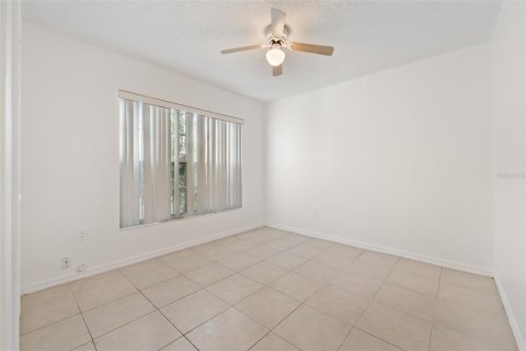 Villa ou maison à vendre à Kissimmee, Floride: 3 chambres, 109.07 m2 № 1544611 - photo 16