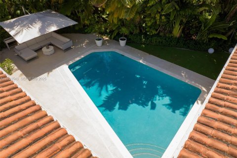 Casa en alquiler en Key Biscayne, Florida, 5 dormitorios, 217.95 m2 № 2038819 - foto 6