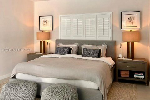 Casa en alquiler en Key Biscayne, Florida, 5 dormitorios, 217.95 m2 № 2038819 - foto 28