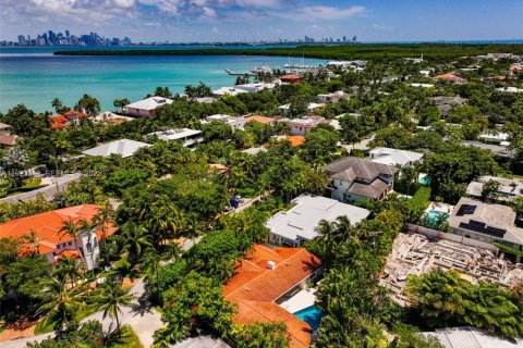 Casa en alquiler en Key Biscayne, Florida, 5 dormitorios, 217.95 m2 № 2038819 - foto 5