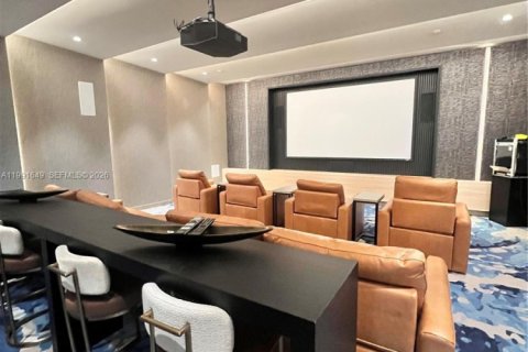 Condominio en alquiler en Fort Lauderdale, Florida, 2 dormitorios № 2052421 - foto 18