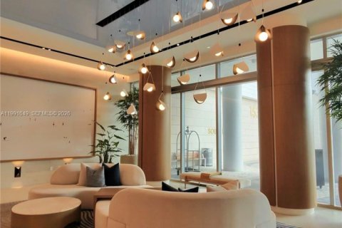 Condominio en alquiler en Fort Lauderdale, Florida, 2 dormitorios № 2052421 - foto 24