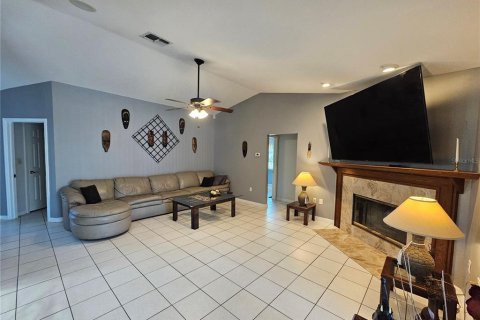 House in Holiday, Florida 4 bedrooms, 265.79 sq.m. № 1798103 - photo 12