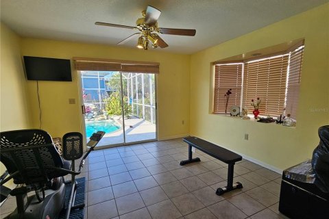 House in Holiday, Florida 4 bedrooms, 265.79 sq.m. № 1798103 - photo 21