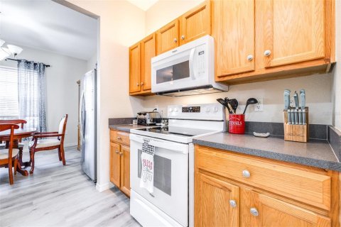 Casa en venta en Mulberry, Florida, 4 dormitorios, 197.42 m2 № 1680175 - foto 2