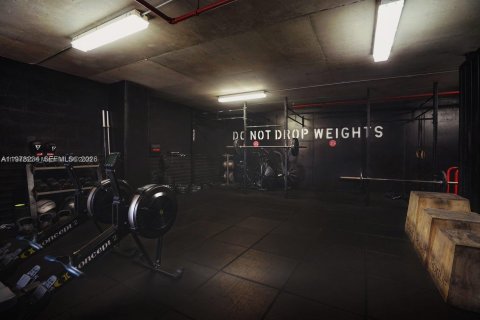 Condo in Miami, Florida, 1 bedroom  № 2042054 - photo 26