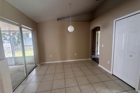 Casa en alquiler en Ocala, Florida, 4 dormitorios, 193.98 m2 № 1789352 - foto 6