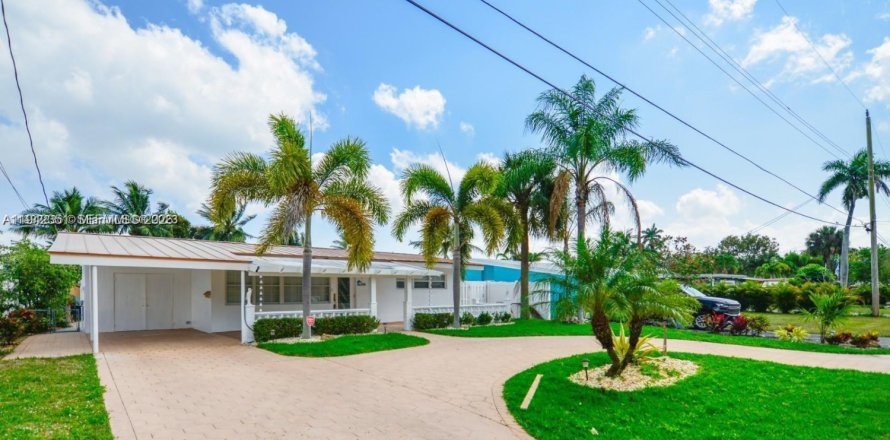 Дом в Форт-Лодердейл, Флорида 3 спальни, 127.09м2 № 1999939