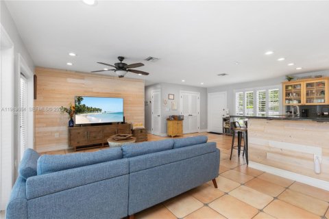 Casa en venta en Cutler Bay, Florida, 3 dormitorios, 163.88 m2 № 2063029 - foto 7