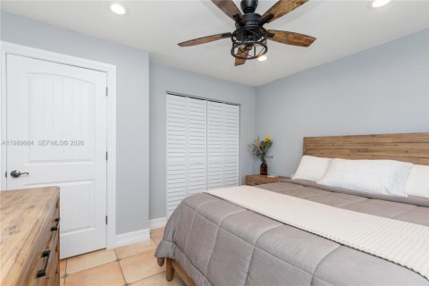 Casa en venta en Cutler Bay, Florida, 3 dormitorios, 163.88 m2 № 2063029 - foto 30