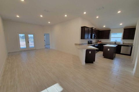 Villa ou maison à vendre à Ocala, Floride: 4 chambres, 204.38 m2 № 2418722 - photo 9