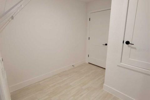 Villa ou maison à vendre à Ocala, Floride: 4 chambres, 204.38 m2 № 2418722 - photo 10