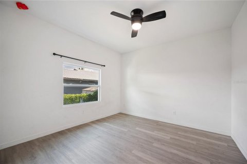 House in Lakeland, Florida 4 bedrooms, 111.3 sq.m. № 1879114 - photo 12
