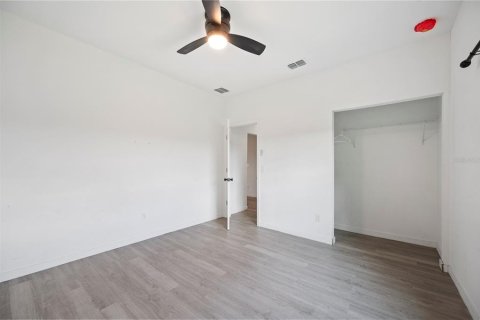 House in Lakeland, Florida 4 bedrooms, 111.3 sq.m. № 1879114 - photo 13