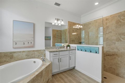 Villa ou maison à vendre à Punta Gorda, Floride: 2 chambres, 180.97 m2 № 1912210 - photo 24