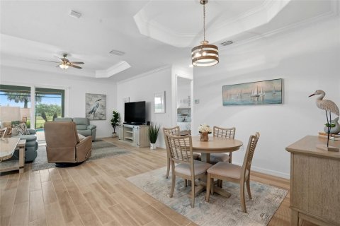Villa ou maison à vendre à Punta Gorda, Floride: 2 chambres, 180.97 m2 № 1912210 - photo 9