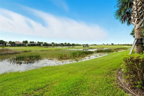 Villa ou maison à vendre à Punta Gorda, Floride: 2 chambres, 180.97 m2 № 1912210 - photo 3