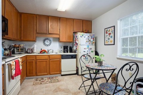 Condo in Longwood, Florida, 2 bedrooms  № 2231740 - photo 6