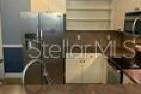 Condo in Orlando, Florida, 2 bedrooms  № 1582595 - photo 6