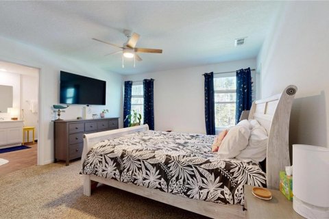 Casa en venta en Palm Coast, Florida, 4 dormitorios, 214.88 m2 № 2104746 - foto 26