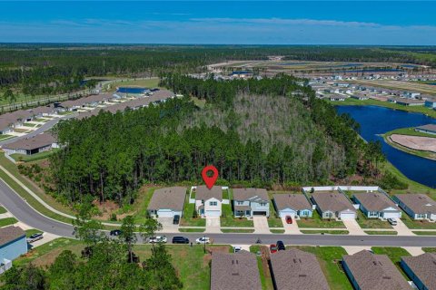 Casa en venta en Palm Coast, Florida, 4 dormitorios, 214.88 m2 № 2104746 - foto 6