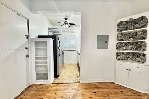 Condominio en alquiler en Miami Beach, Florida, 1 dormitorio, 66.89 m2 № 2010480 - foto 7