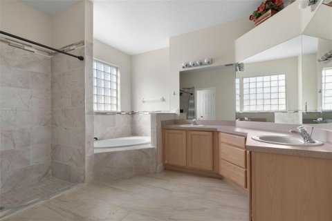 House in Palm Coast, Florida 6 bedrooms, 367.61 sq.m. № 2213511 - photo 25