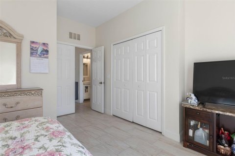 House in Palm Coast, Florida 6 bedrooms, 367.61 sq.m. № 2213511 - photo 30