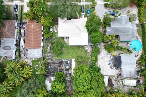 Casa en venta en Hollywood, Florida, 3 dormitorios, 161.19 m2 № 1961137 - foto 13