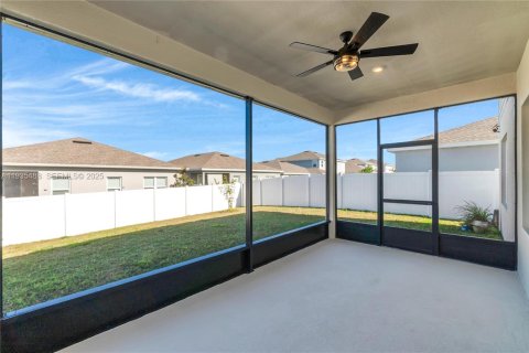 Casa en alquiler en Mount Dora, Florida, 4 dormitorios № 1993692 - foto 13