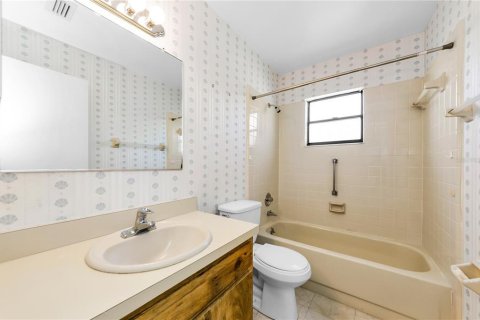 Villa ou maison à vendre à Sun City Center, Floride: 2 chambres, 143.07 m2 № 1911155 - photo 22