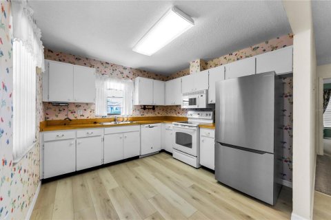 Villa ou maison à vendre à Sun City Center, Floride: 2 chambres, 143.07 m2 № 1911155 - photo 4