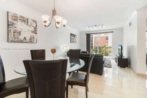 Copropriété à vendre à Sunny Isles Beach, Floride: 2 chambres, 84.26 m2 № 1454603 - photo 12