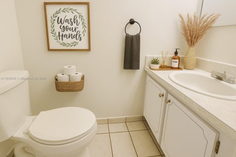 Купить кондоминиум в Майами, Флорида 2 спальни, 129.6м2, № 2014326 - фото 8