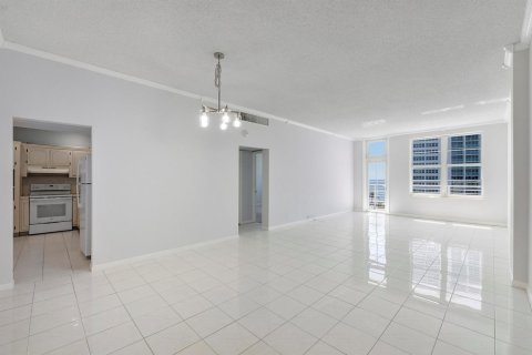 Copropriété à louer à Boca Raton, Floride: 1 chambre, 91.51 m2 № 2178208 - photo 3