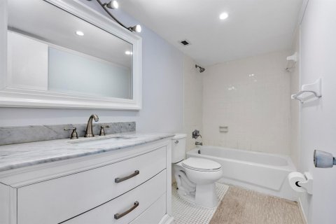 Copropriété à louer à Boca Raton, Floride: 1 chambre, 91.51 m2 № 2178208 - photo 15