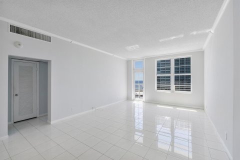 Copropriété à louer à Boca Raton, Floride: 1 chambre, 91.51 m2 № 2178208 - photo 6